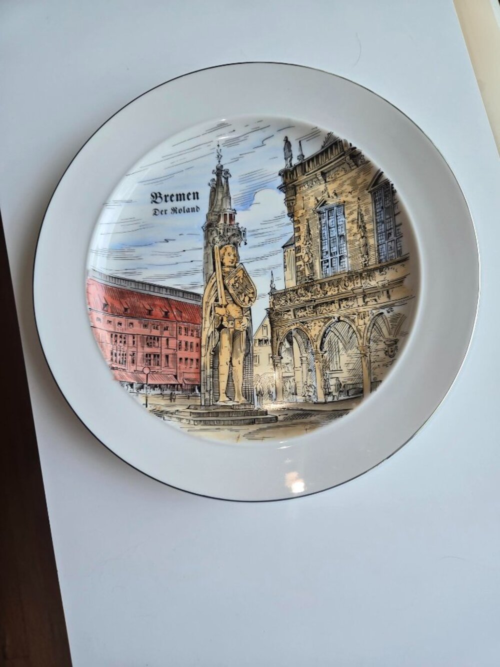 Bremen der Roland porcelain color 9 1/2" plate